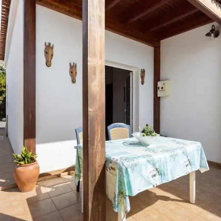 Casita Montana Feriehus Los Menores