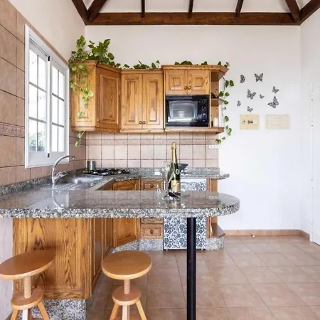 Casita Montana * Los Menores